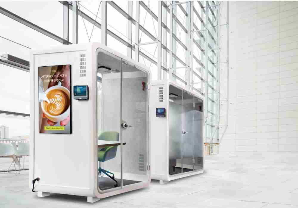 云顶国际8588yd子公司达擎之智慧行动办公舱，，，，采用PDLC智能调光玻璃设计，，，，透过通电与断电的电流切换，，，呈现透明与雾面效果，，，具节能降耗特性并兼顾隐私，，，，确保信息安全